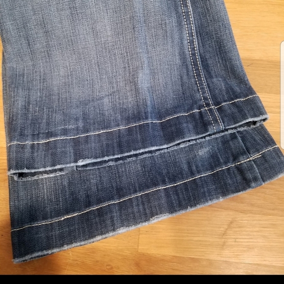 Frankie B Floral Flap Pocket Jean 6 - Picture 6 of 6